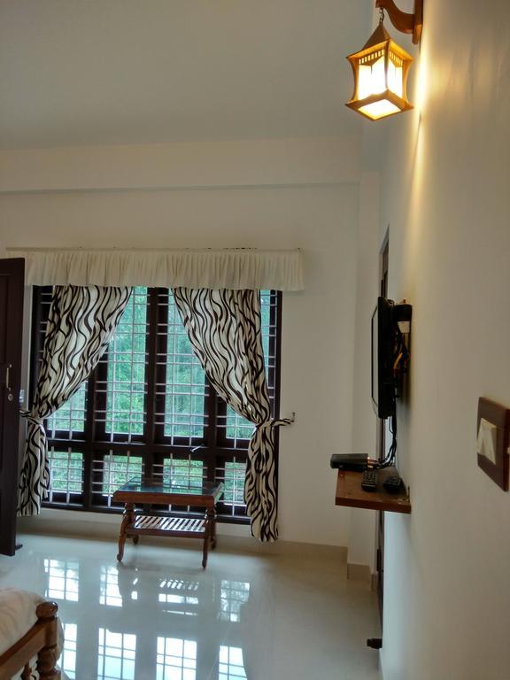 Aditi Thekkady Dış mekan fotoğraf